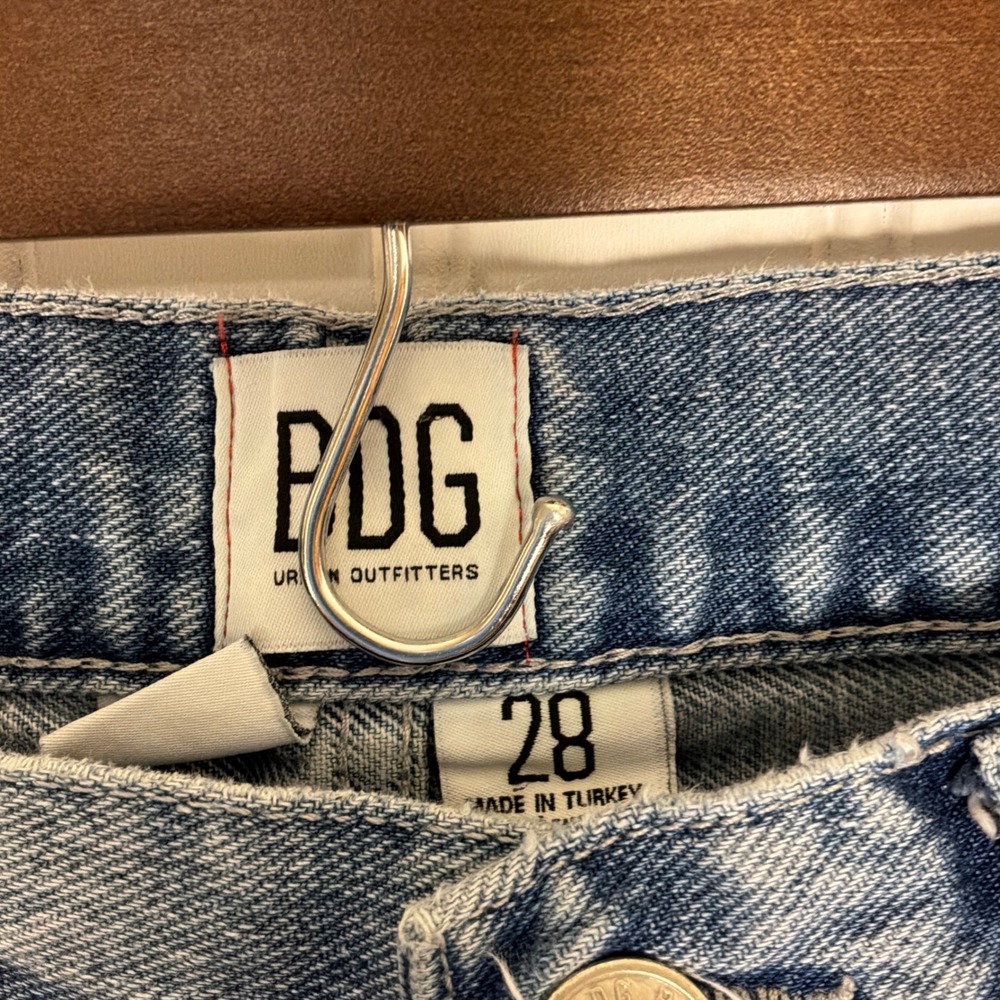 BDG High-Rise Baggy Jeans Women 28 Blue Excellent Denim - Picture 3 of 10